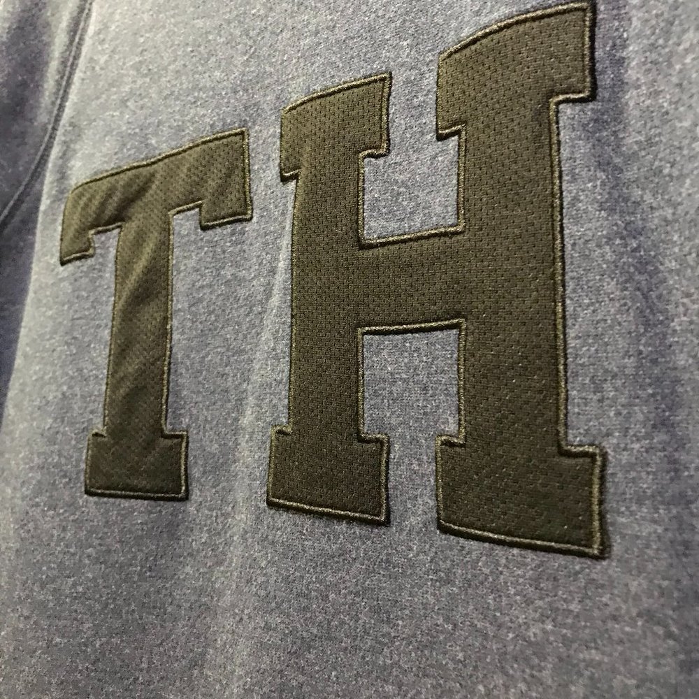 TOMMY HILFIGER SPORT "TH" SWEATER. - Picture 4 of 5